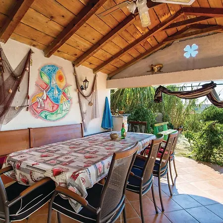 1 Bedroom In * Dinjiška