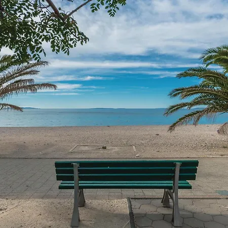 Lovely In With House Sea View Apartment